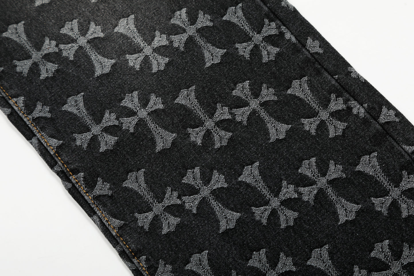 Signature cross patches jeans