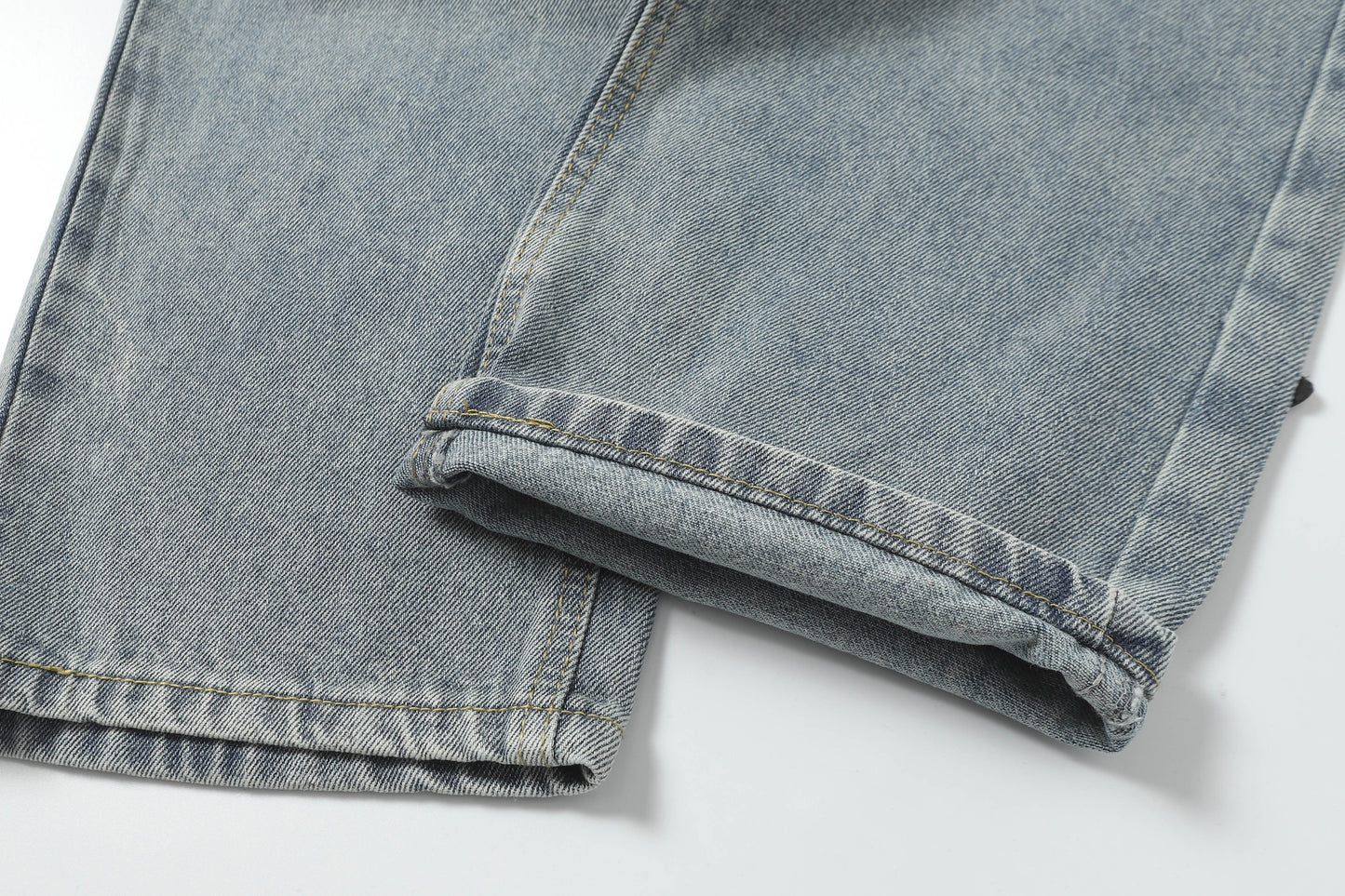 Signature cross patches jeans