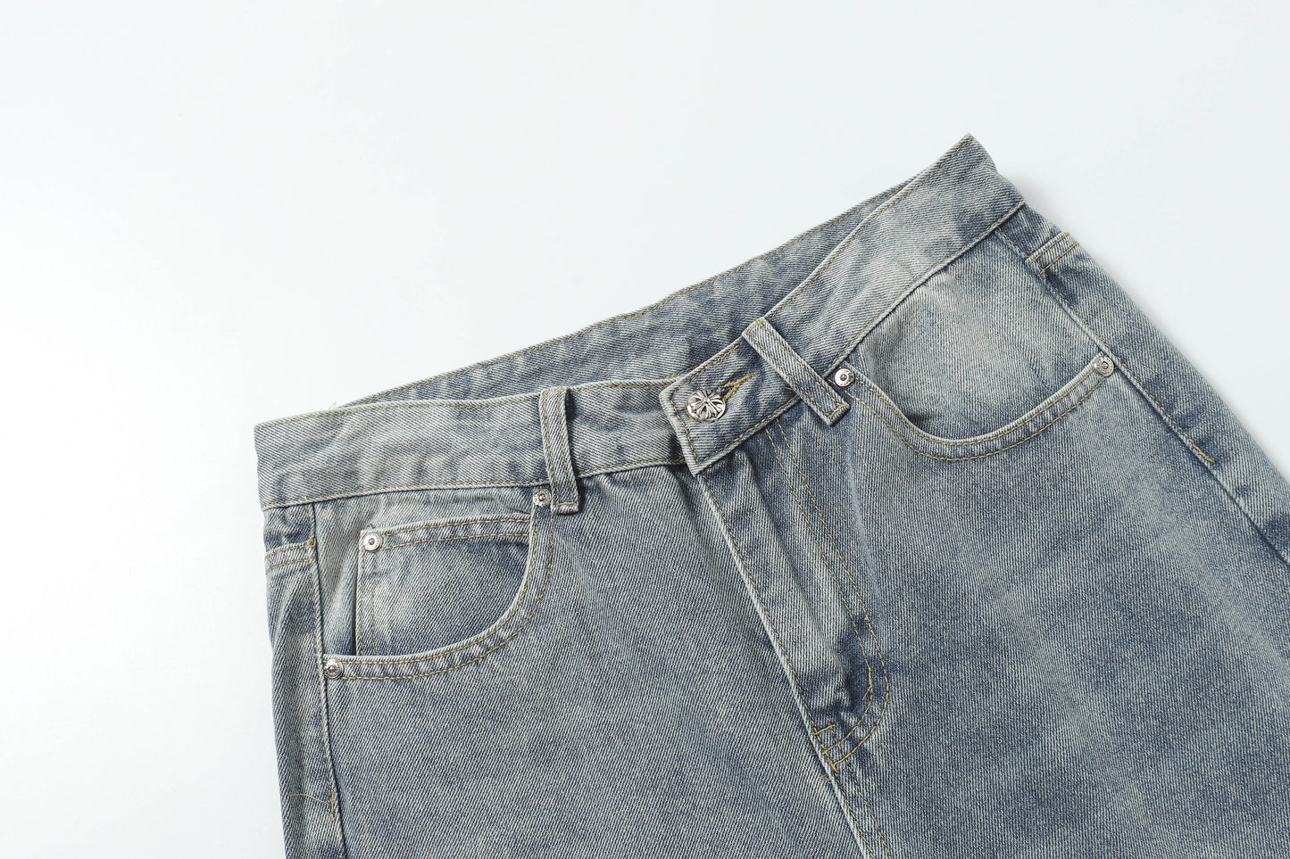 Signature cross patches jeans