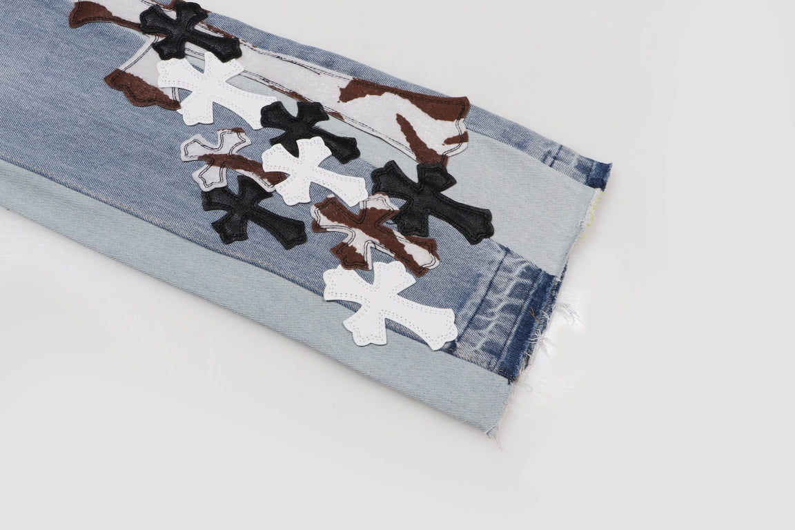 Signature cross patches jeans