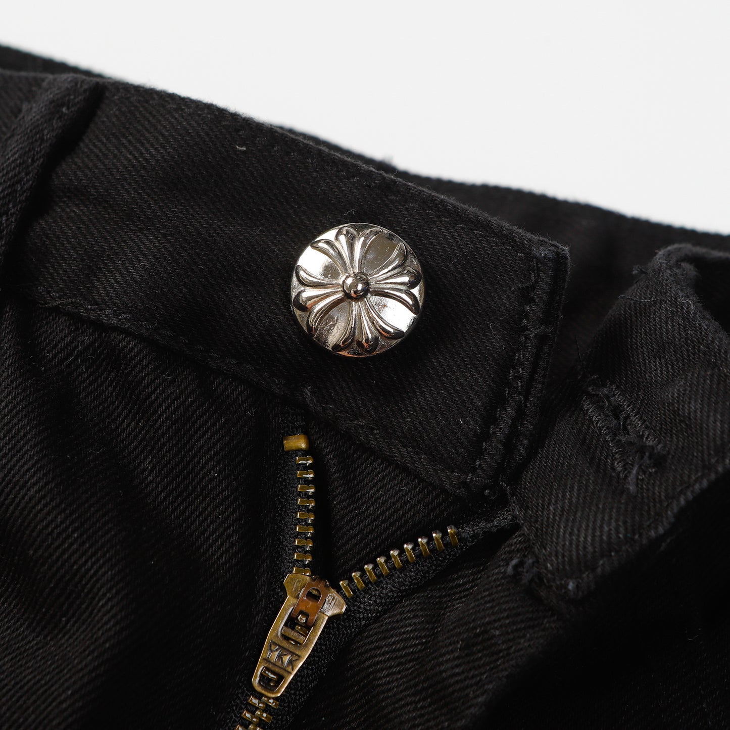 Signature cross patches jeans